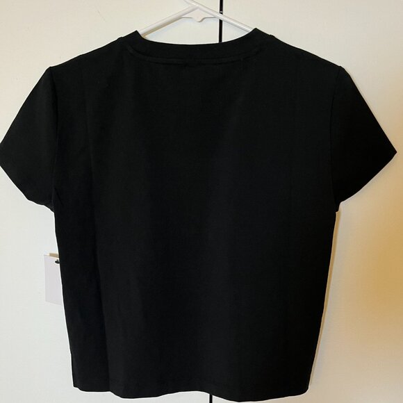 Bandier run the city women's black tshirt size Medium - Picture 6 of 6